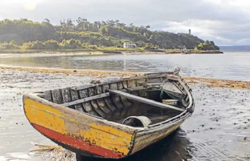 Comunidades de Chiloé subrayan gobernanza colectiva con ley lafkenche: ‘La mar no tiene dueños y no los tendrá’