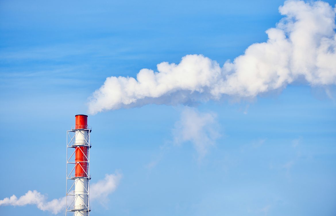 SMA notifica a 364 titulares de fuentes fijas sujetos al Plan de Descontaminación Atmosférica de la RM por incumplimientos de sus obligaciones